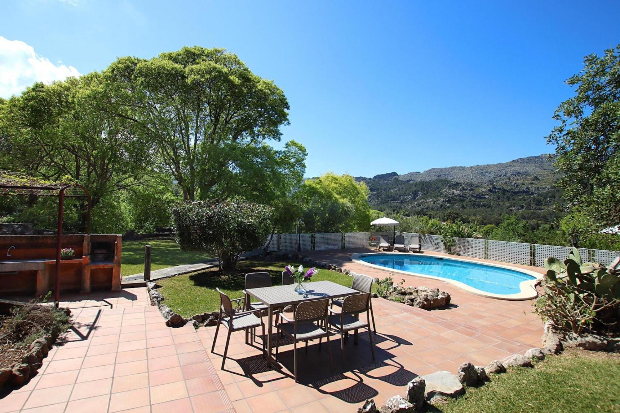 Casa Porqueres Villa